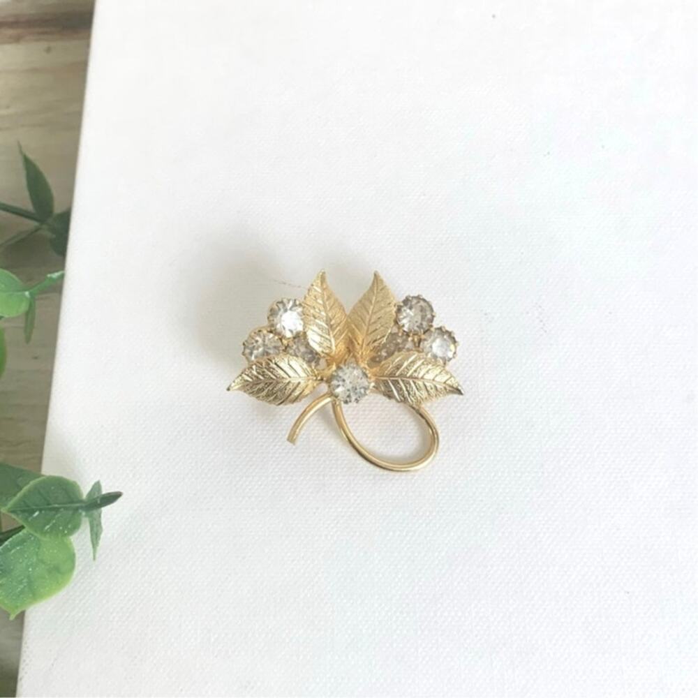 Vintage Goldtone Clear Rhinestone Leaf Brooch Floral Statement Pin Classic Glam